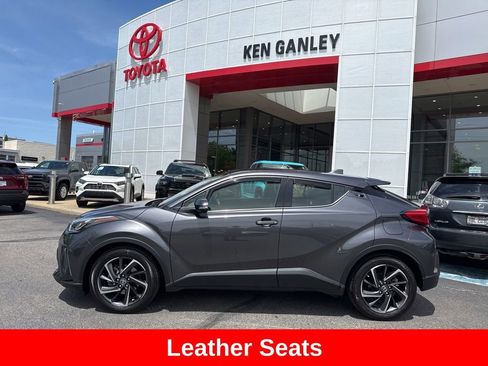 Certified 2020 Toyota C-HR Limited FWD image 3