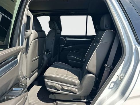 New 2026 Cadillac Escalade Sport w/ LPO, ONYX Package AWD/4WD image 11