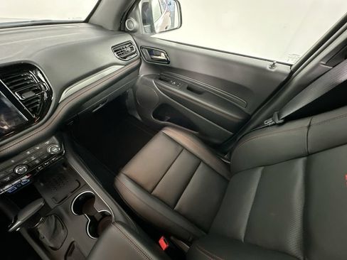 Used 2026 Dodge Durango GT AWD/4WD image 11