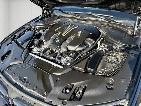 Used 2018 BMW M550i xDrive image 32