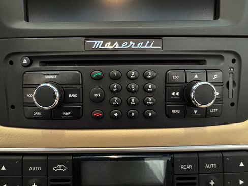 Used 2014 Maserati GranTurismo Convertible image 72