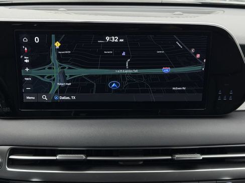 Used 2025 Hyundai Palisade SEL AWD/4WD image 16