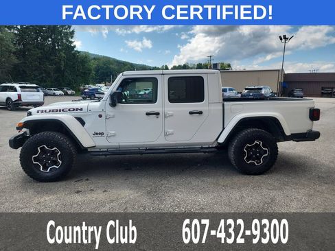 Used 2023 Jeep Gladiator Rubicon w/ Cold Weather Group AWD/4WD image 5