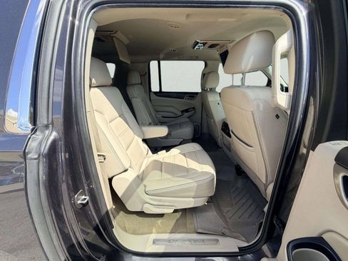 Used 2018 GMC Yukon XL Denali w/ Denali Ultimate Package AWD/4WD image 29