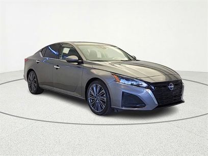 Used 2023 Nissan Altima 2.5 SL
