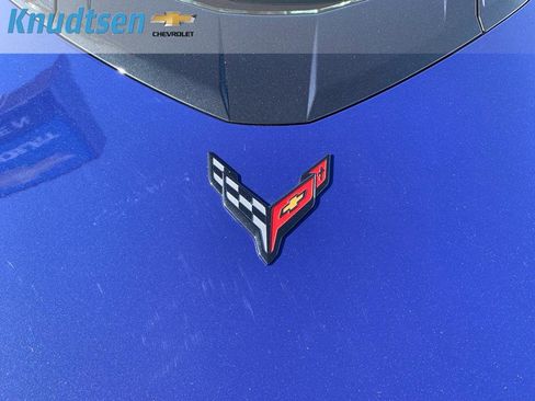 Used 2025 Chevrolet Corvette Z06 image 12