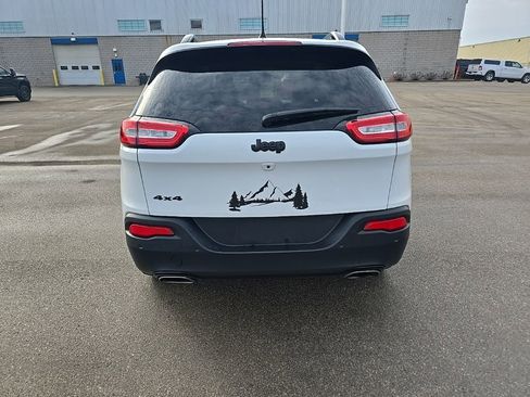 Used 2018 Jeep Cherokee Limited w/ High Altitude Package image 4