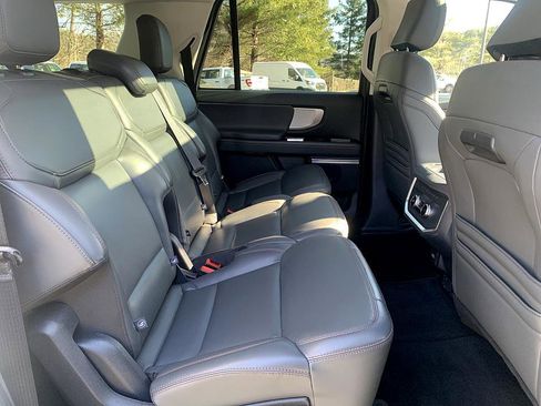 Used 2025 Ford Expedition Max Active image 23