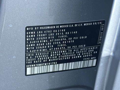 New 2026 Volkswagen Tiguan SE FWD image 16
