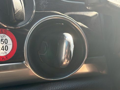 Used 2014 Porsche Panamera 4S image 37