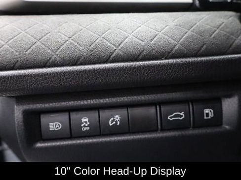 Used 2025 Toyota Camry XLE FWD image 18