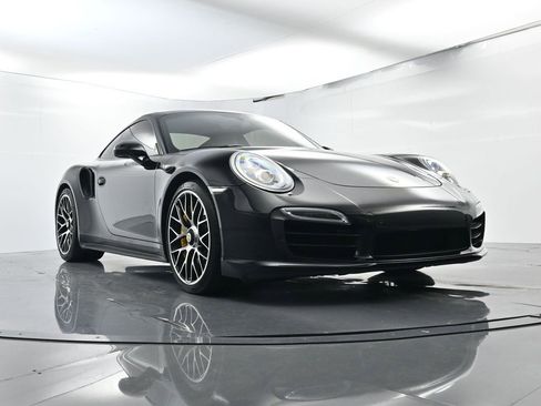 Used 2014 Porsche 911 Turbo S image 53