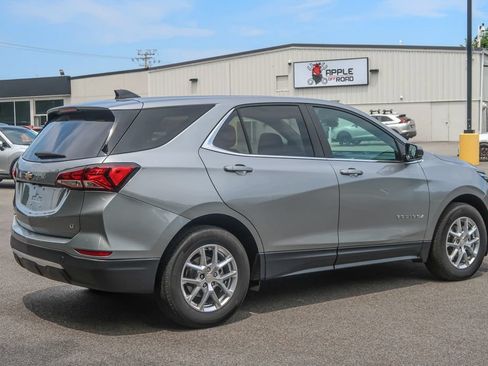 Used 2023 Chevrolet Equinox LT w/ LPO, Floor Liner Package FWD image 9