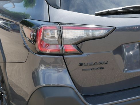 Used 2025 Subaru Outback Onyx Edition AWD/4WD image 17