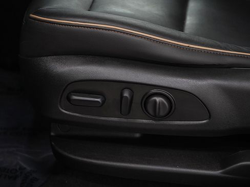 Used 2020 Chevrolet Blazer Premier w/ Driver Confidence II Package image 29