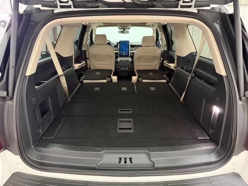 Certified 2024 Ford Expedition Max Platinum AWD/4WD image 40