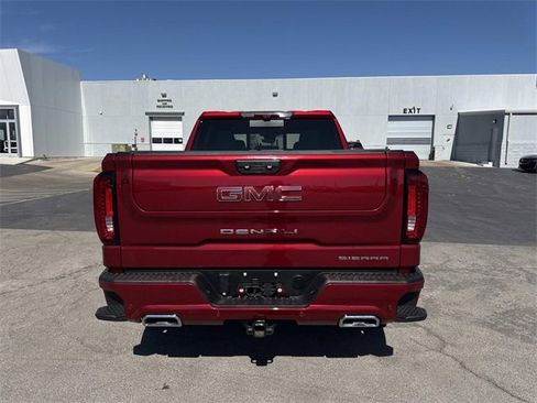 Used 2024 GMC Sierra 1500 Denali image 3