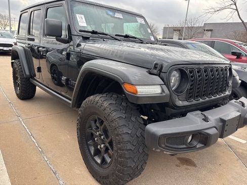Used 2024 Jeep Wrangler Unlimited Sport AWD/4WD image 3