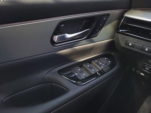 New 2025 Nissan Murano SL image 18