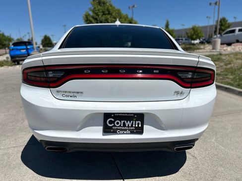 Used 2016 Dodge Charger R/T RWD image 7