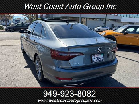 Used 2021 Volkswagen Jetta R-Line w/ R-Line Cold Weather Package image 7