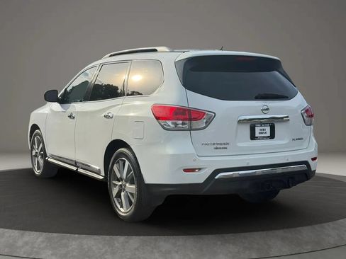Used 2013 Nissan Pathfinder Platinum FWD image 7