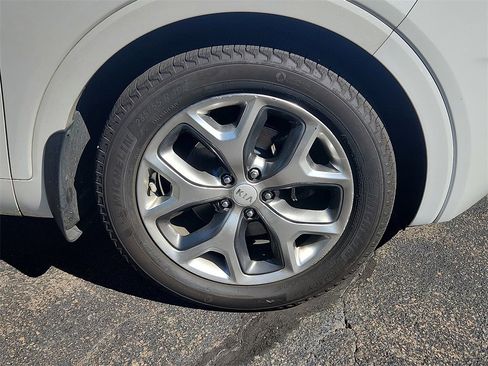 Used 2016 Kia Sorento SX image 8