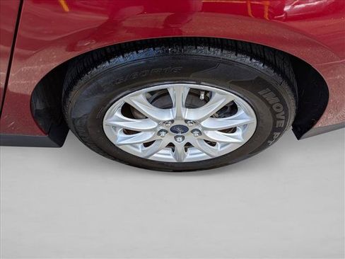 Used 2015 Ford Fusion S image 21