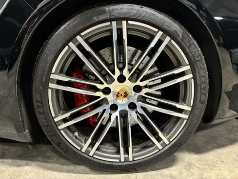 Used 2016 Porsche 911 Turbo AWD/4WD image 39