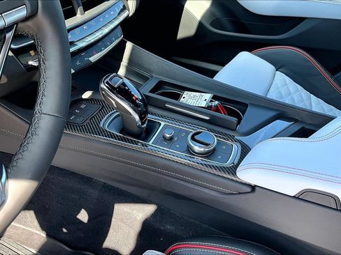 New 2026 Cadillac CT5 V Blackwing w/ Carbon Fiber 2 Package RWD image 8