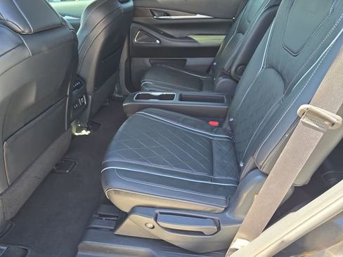 Used 2023 INFINITI QX60 Autograph w/ Cargo Package image 17