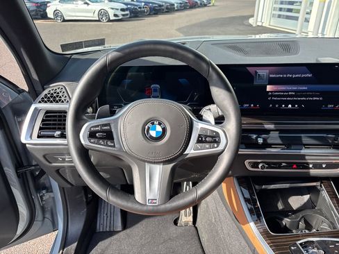 Certified 2025 BMW X5 xDrive40i w/ Executive Package AWD/4WD image 15