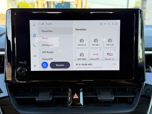 Certified 2025 Toyota Corolla LE image 26