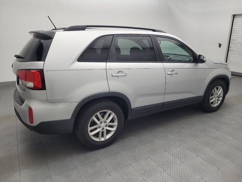 Used 2014 Kia Sorento LX w/ Premium Package FWD image 10