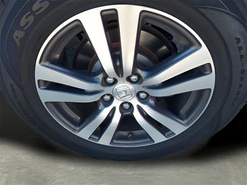 Used 2018 Honda Pilot EX-L image 11