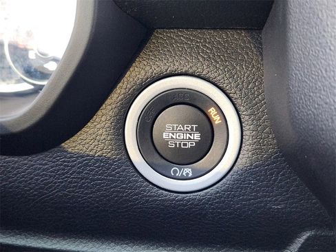 Used 2022 RAM 1500 Big Horn image 22