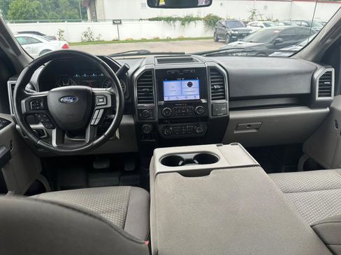 Used 2018 Ford F150 XLT w/ Equipment Group 302A Luxury image 12
