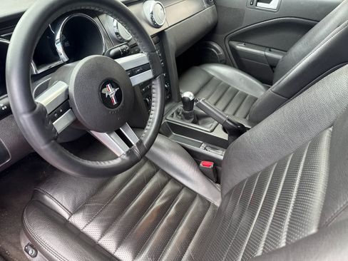 Used 2007 Ford Mustang GT Premium RWD image 11