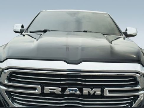 Used 2019 RAM 1500 Laramie image 71