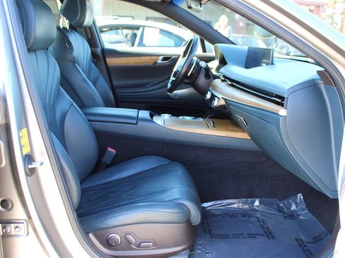 Used 2021 Genesis G80 2.5T w/ Prestige Package image 17