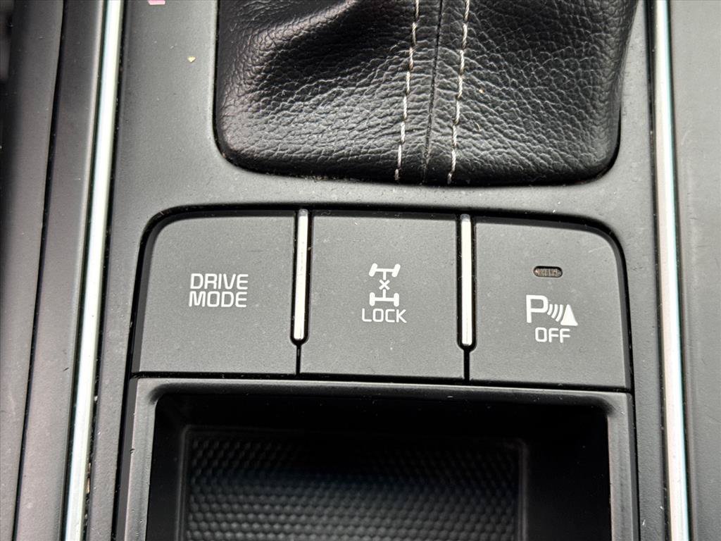Used 2020 Kia Sorento LX w/ LX I4 Convenience Package AWD/4WD image 13