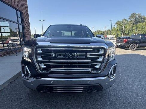 Used 2019 GMC Sierra 1500 SLT w/ SLT Premium Plus Package AWD/4WD image 10