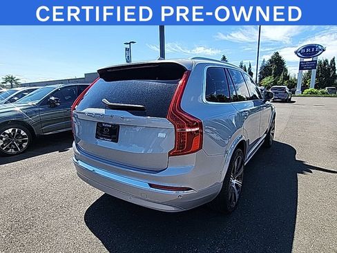 Certified 2023 Volvo XC90 T8 Plus AWD/4WD image 7