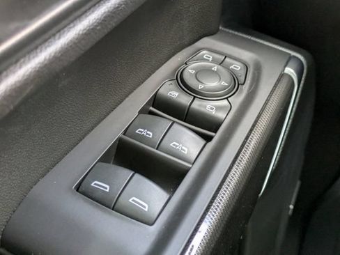 Used 2021 GMC Sierra 1500 AT4 w/ AT4 Premium Package AWD/4WD image 26