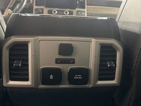 Used 2022 Ford F250 Lariat w/ Tremor Off-Road Package image 19