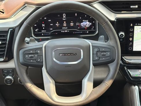 Used 2025 GMC Sierra 1500 Denali AWD/4WD image 15
