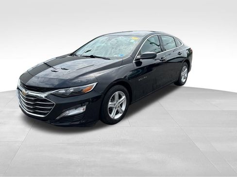 Used 2023 Chevrolet Malibu LT FWD image 4
