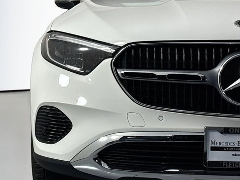New 2026 Mercedes-Benz GLC 300 image 13
