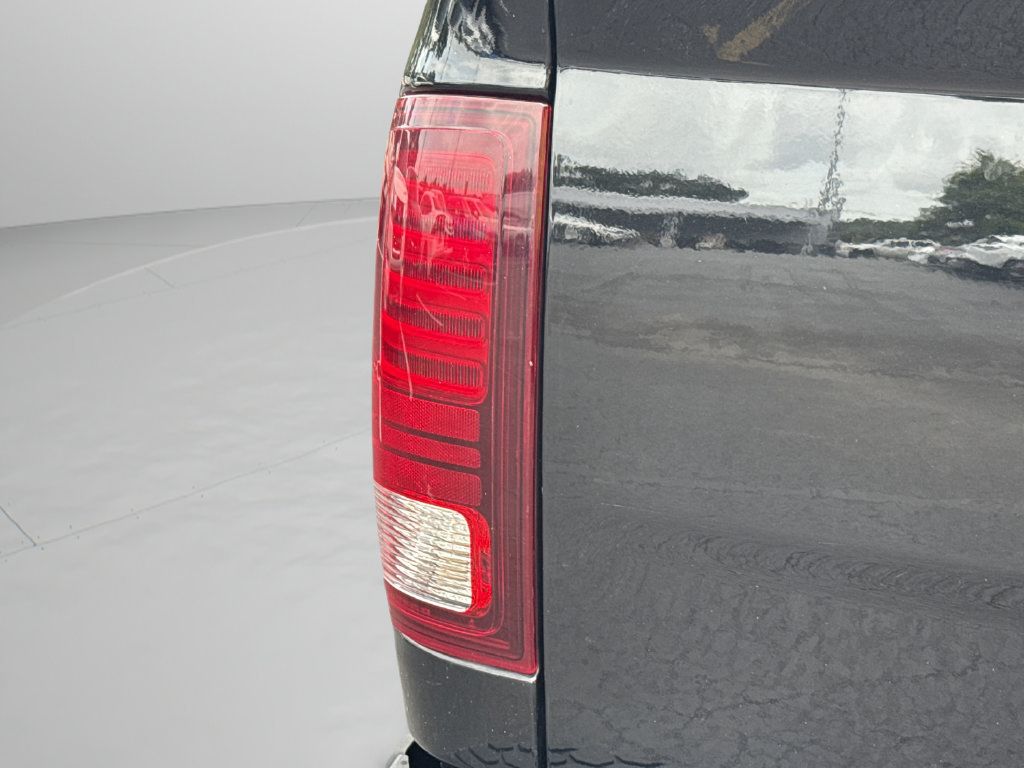 Used 2024 RAM 1500 Warlock AWD/4WD image 18