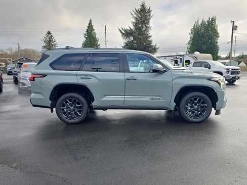 New 2026 Toyota Sequoia Platinum image 7